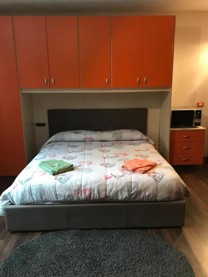 Monolocale Lago Di Ghirla Apartment Valganna 0*,  Italy