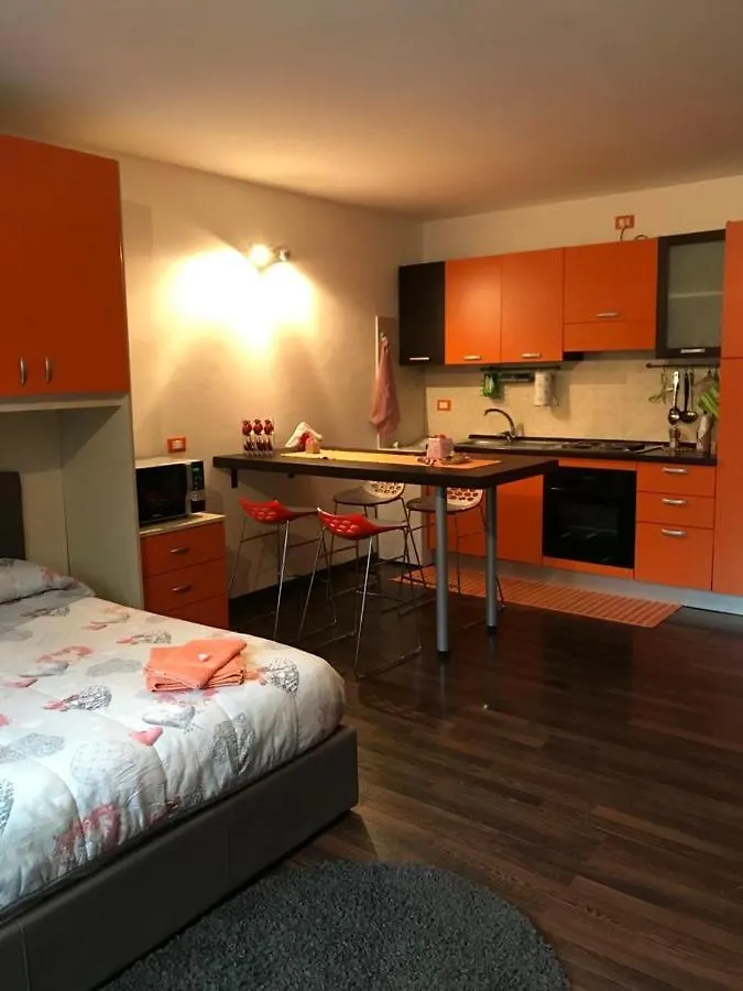 Monolocale Lago Di Ghirla Apartment Valganna