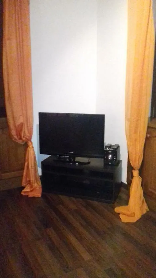 Monolocale Lago Di Ghirla Apartment Valganna