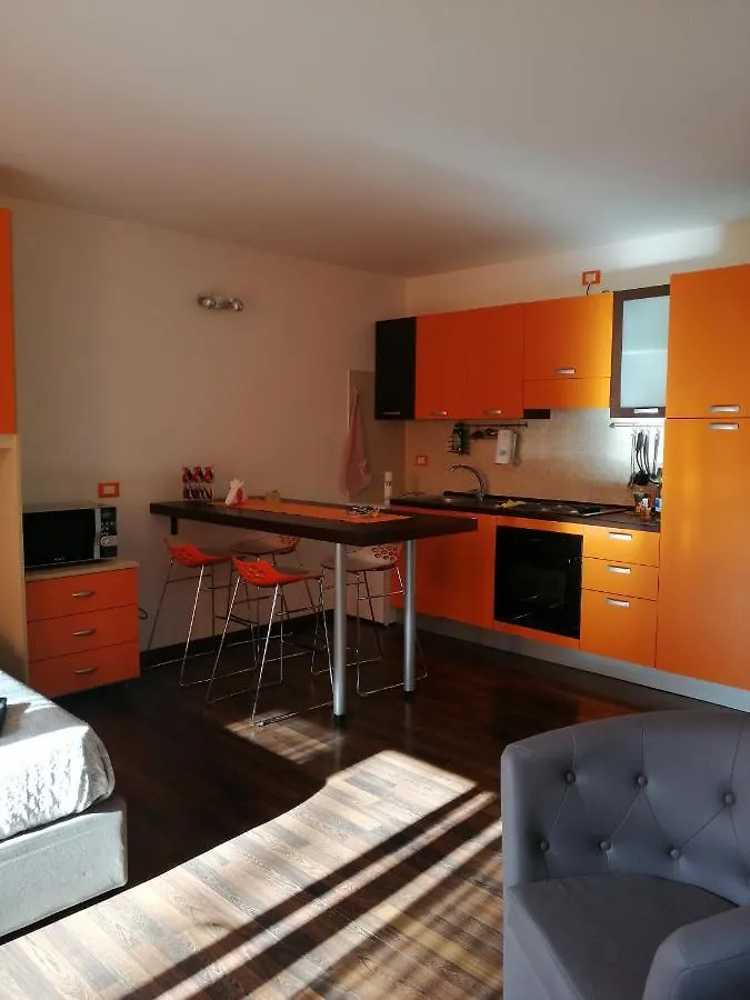 Monolocale Lago Di Ghirla Apartment Valganna Italy